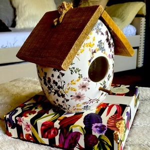 “ Decorative Birdhouse “